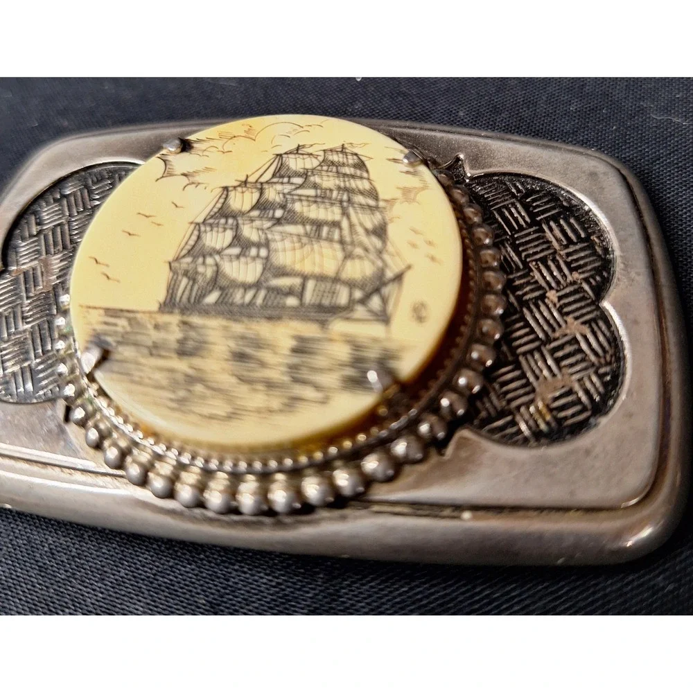Vintage Scrimshaw Tall Ship Belt Buckle Silver Tone Nautical Sailing‎ Boat RD
